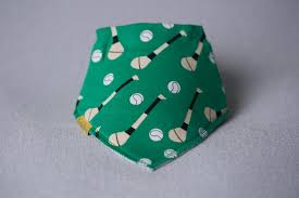 BABYBOO GREEN GAA ORGANIC COTTON DRIBBLEBOO BANDANA BIB